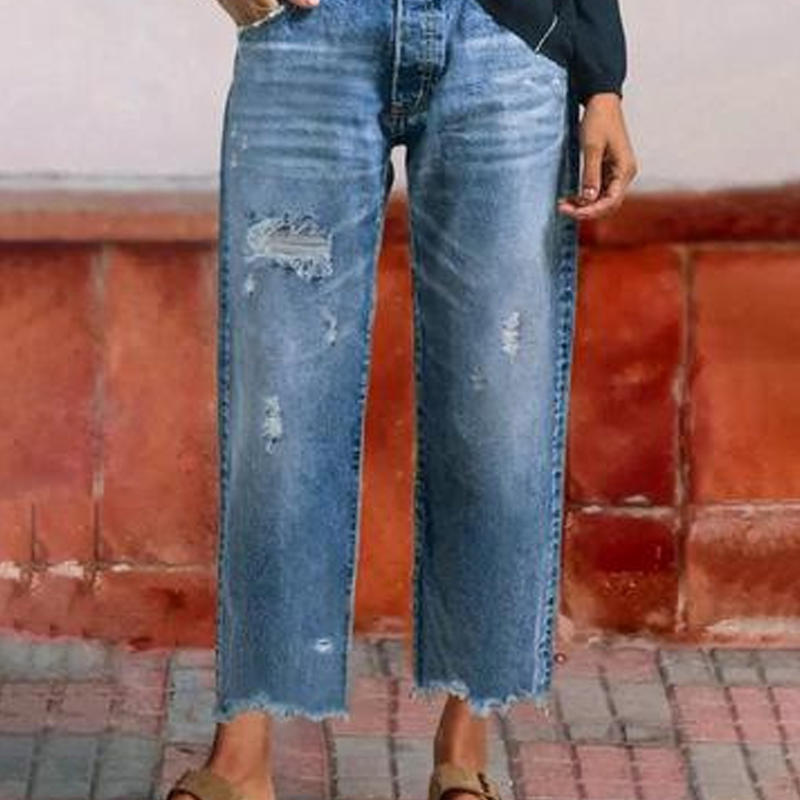 Lola · Jean droit court rétro pour femme