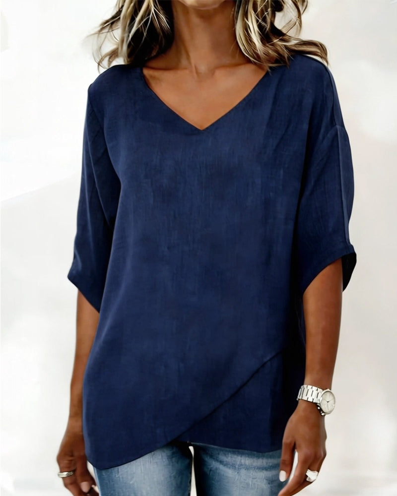 Alessandra | Blusa con Bajo Asimétrico y Escote en V