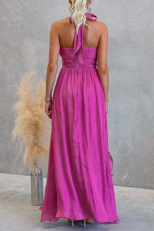 Vestido maxi de cuello halter con cintura entallada y volantes