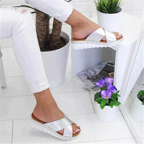 CloudWalk |  Las Sandalias Ergónomicas de Tendencia