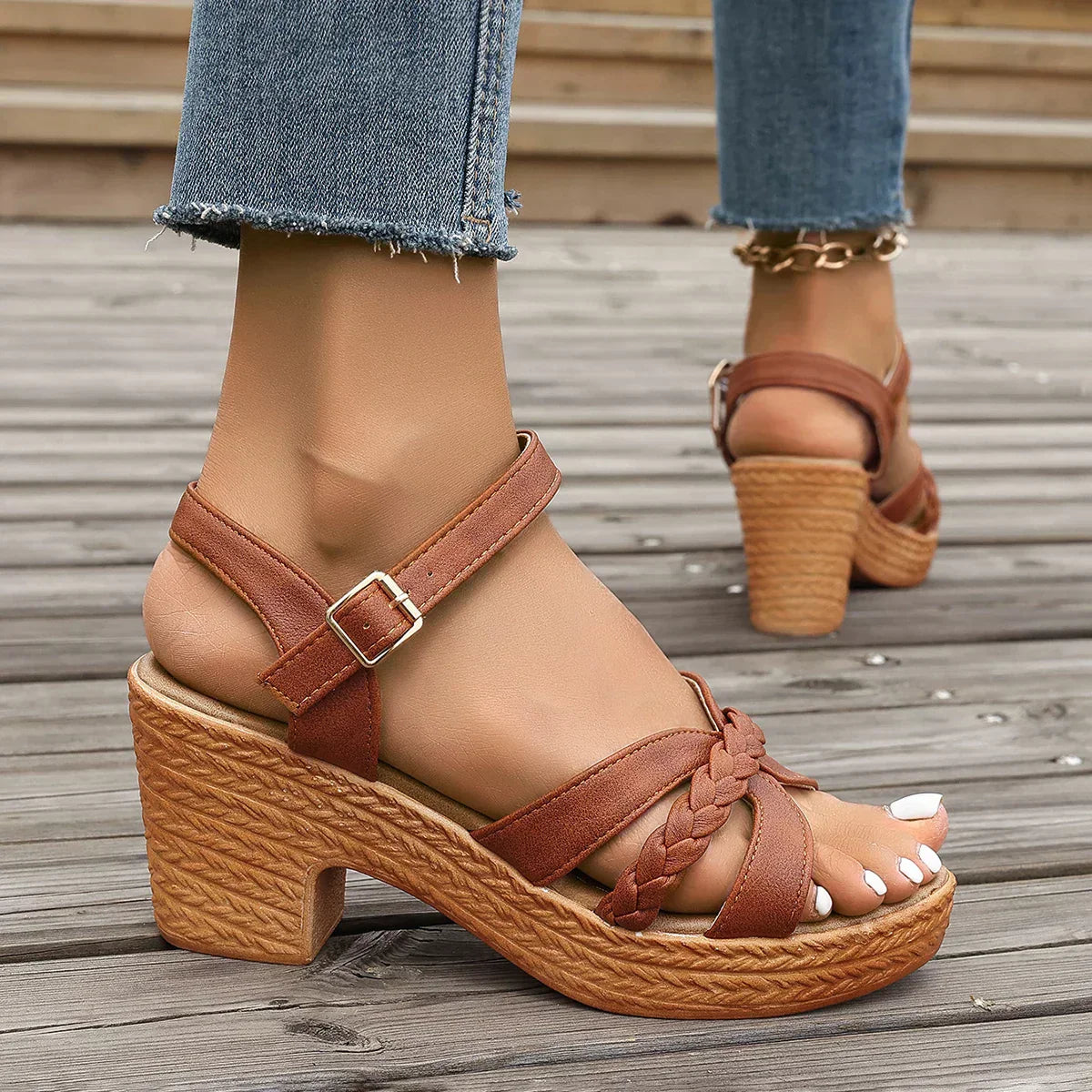 Gianna | Sandalias Clásicas de Tacón Medio