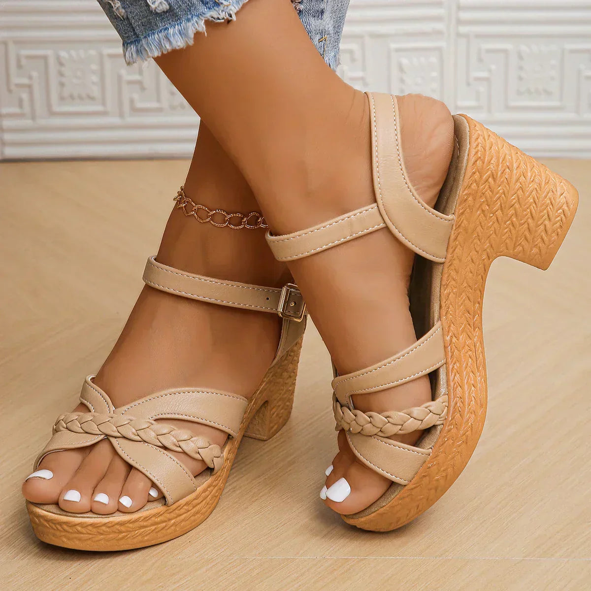 Gianna | Sandalias Clásicas de Tacón Medio