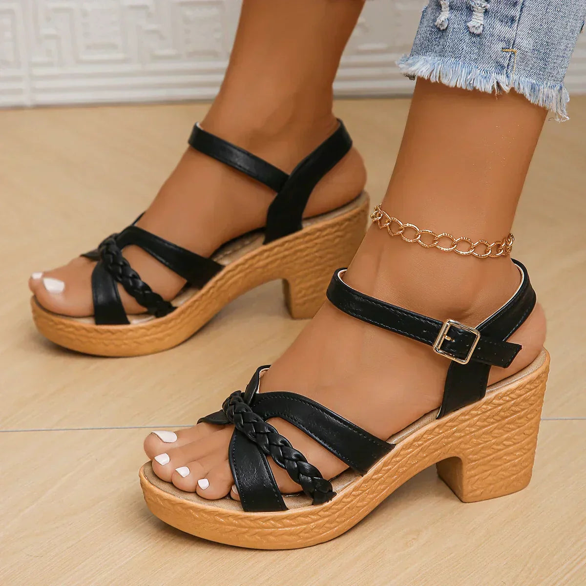 Gianna | Sandalias Clásicas de Tacón Medio
