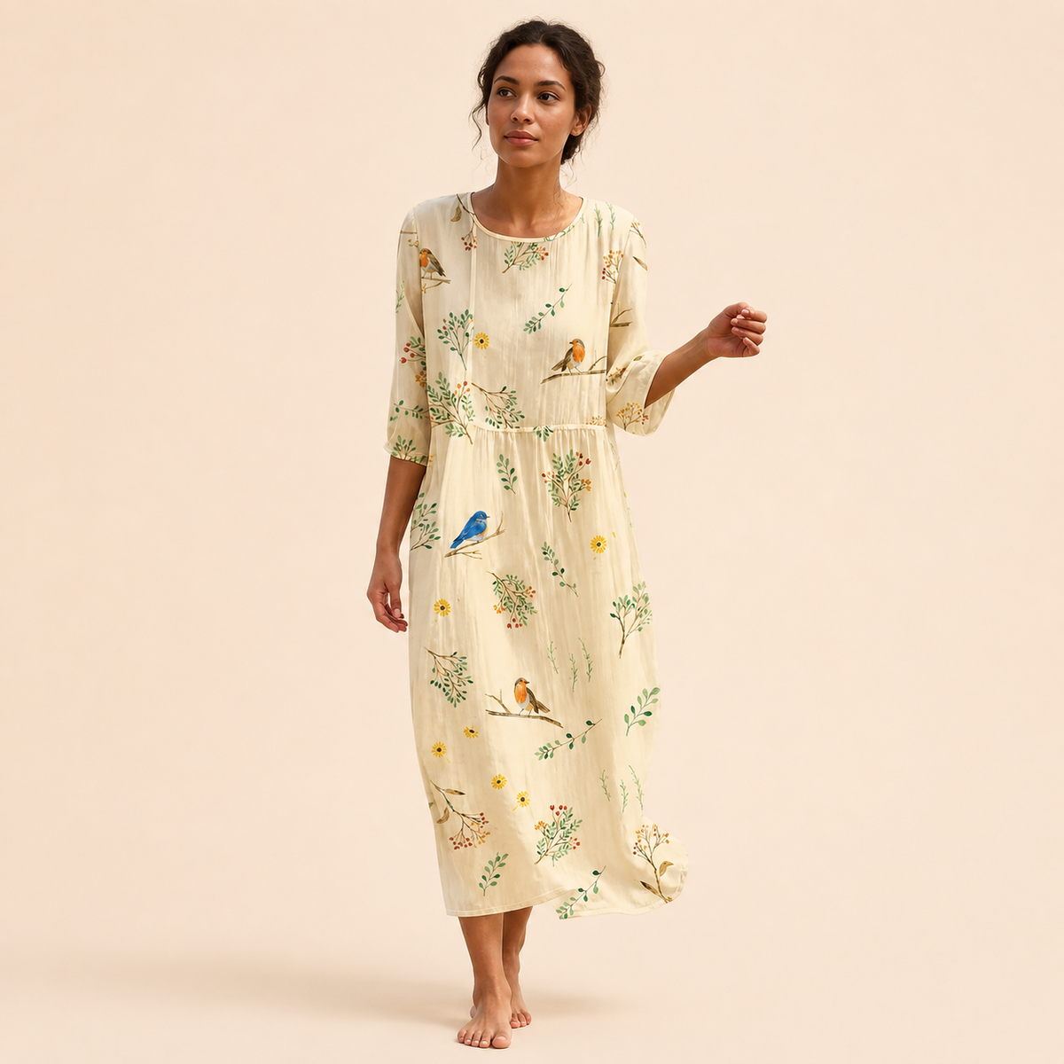 Robe ivoire Colombe aux oiseaux et fleurettes sur fond beige