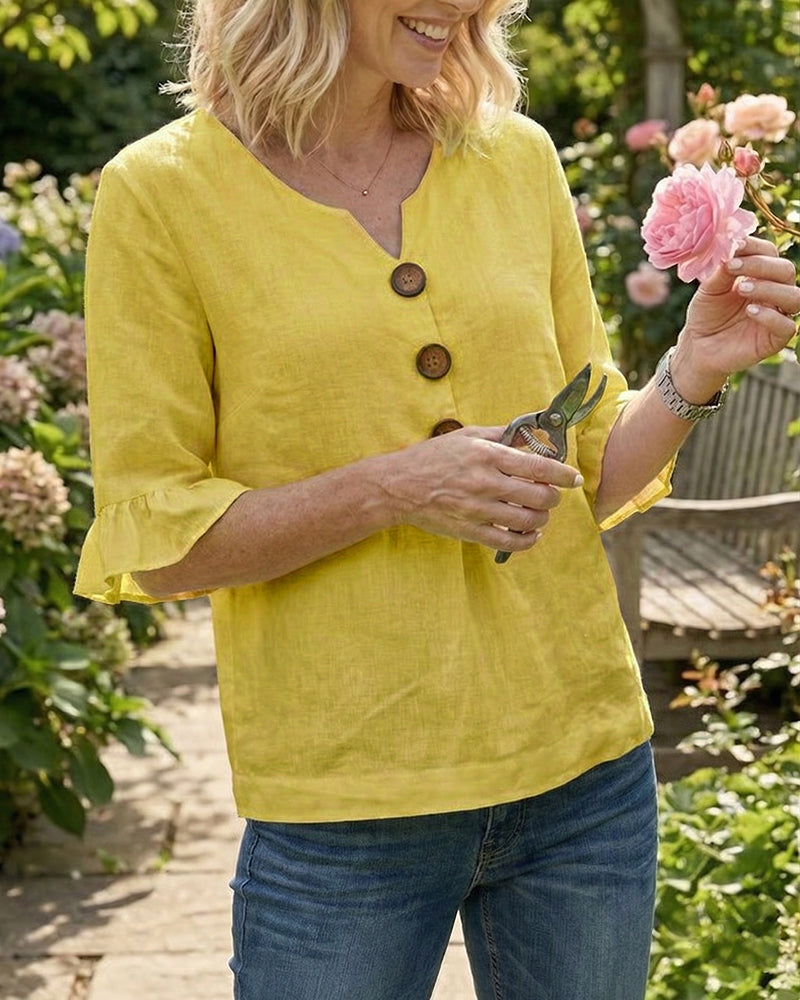 Ginerva | Blusa Lisa de Algodón-Lino con Botones de Madera y Volantes
