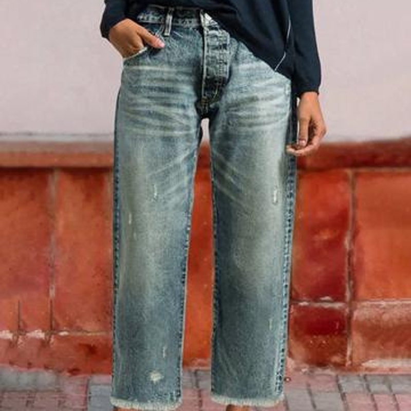 Lola · Jean droit court rétro pour femme