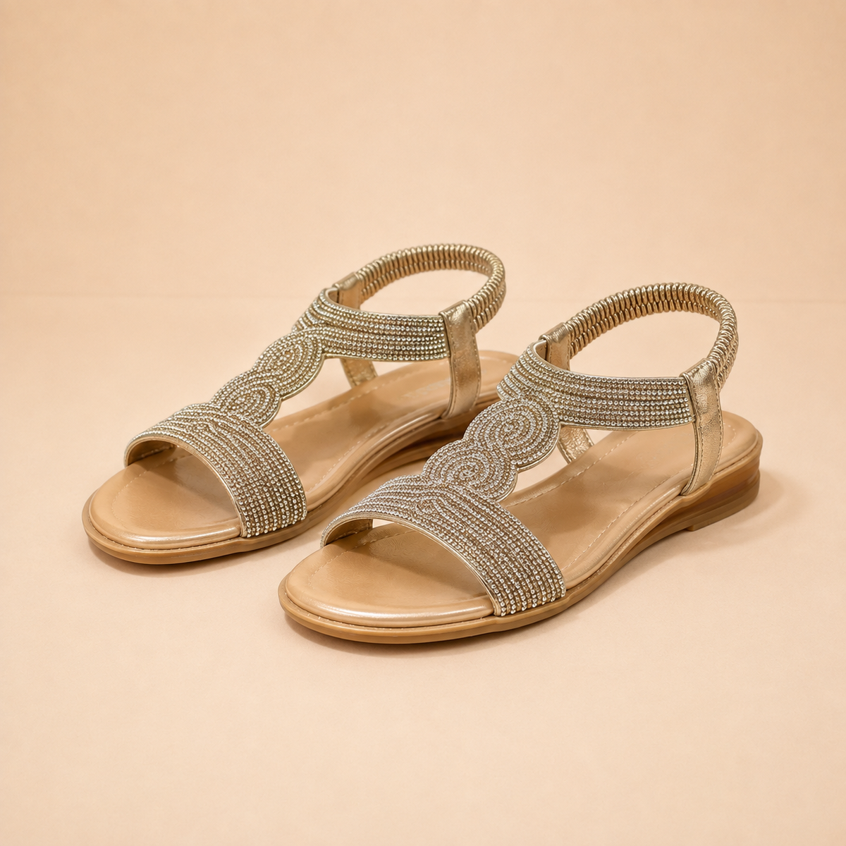 Armelle | paire de chaussures sur fond beige Verlanden