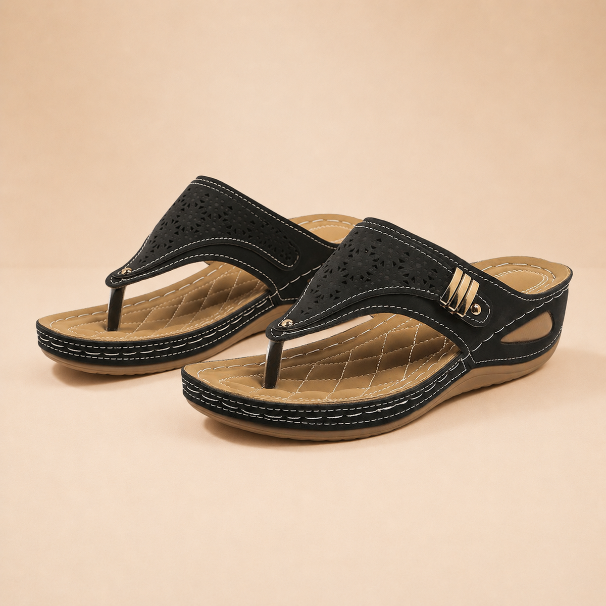 Clémence | paire de chaussures sur fond beige Verlanden
