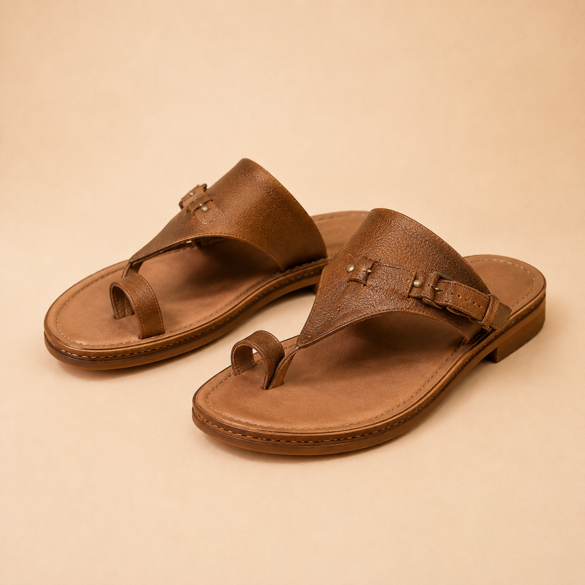 Fernanda | paire de chaussures sur fond beige Verlanden