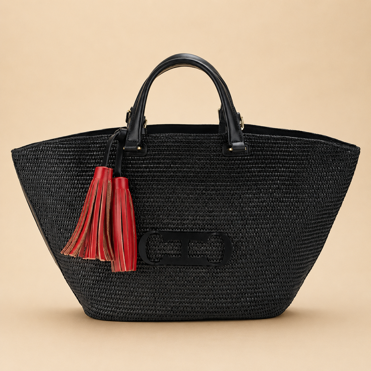 Éléna | Sac Cabas Tressé à Pompons sur fond beige