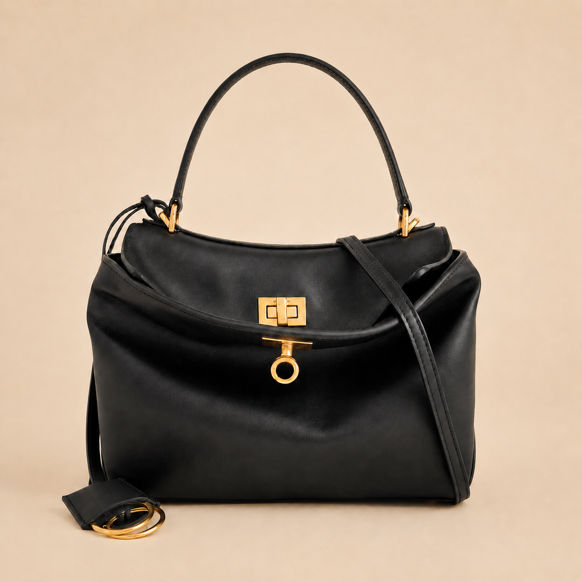 Fiorenza Sac Cabas Structuré noir sur fond beige uniforme